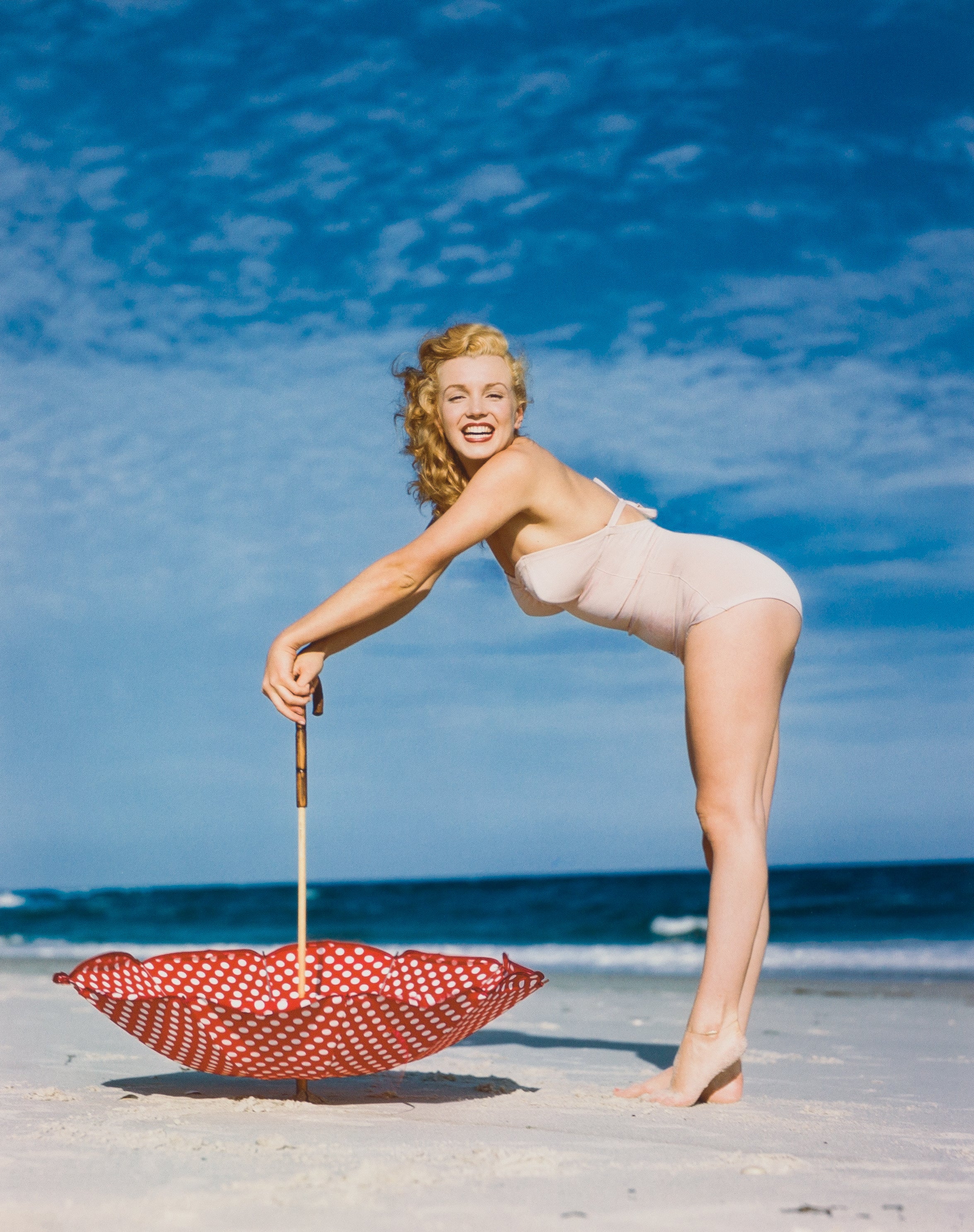 Polka Dot Umbrella, Tobay Beach, 1949 - Image 6