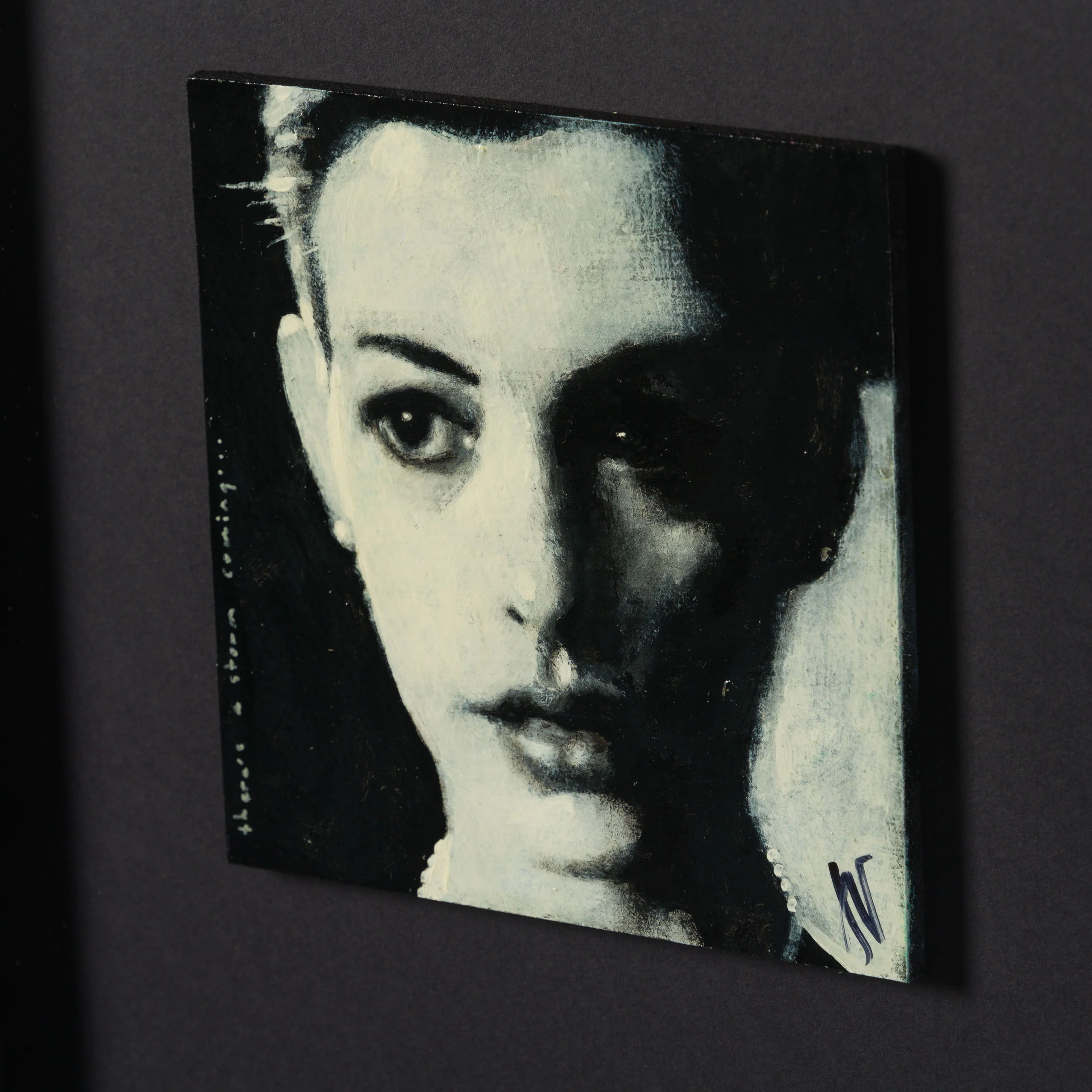 Anne Hathaway #2 - Image 6
