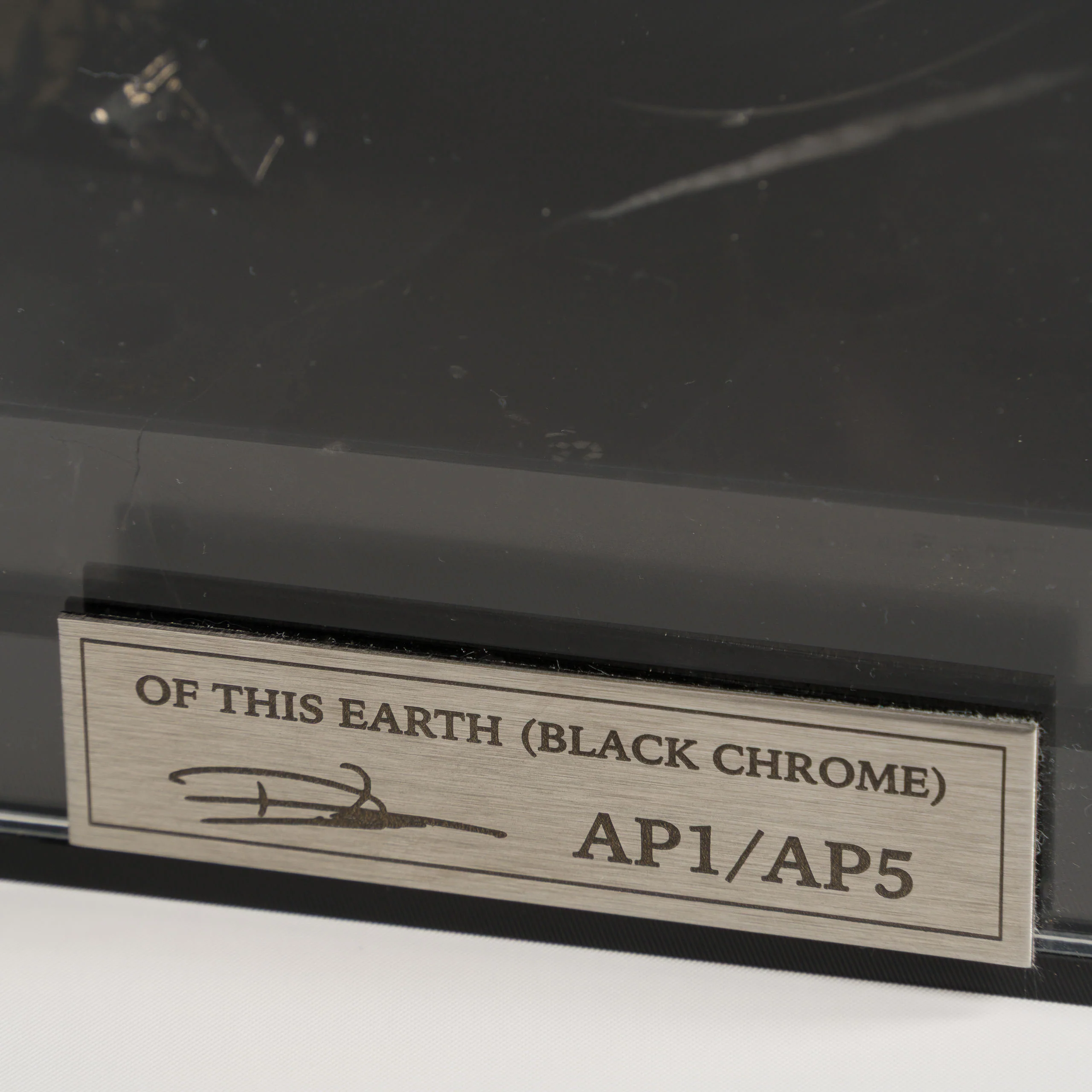 Of This Earth | Black Chrome - Image 13