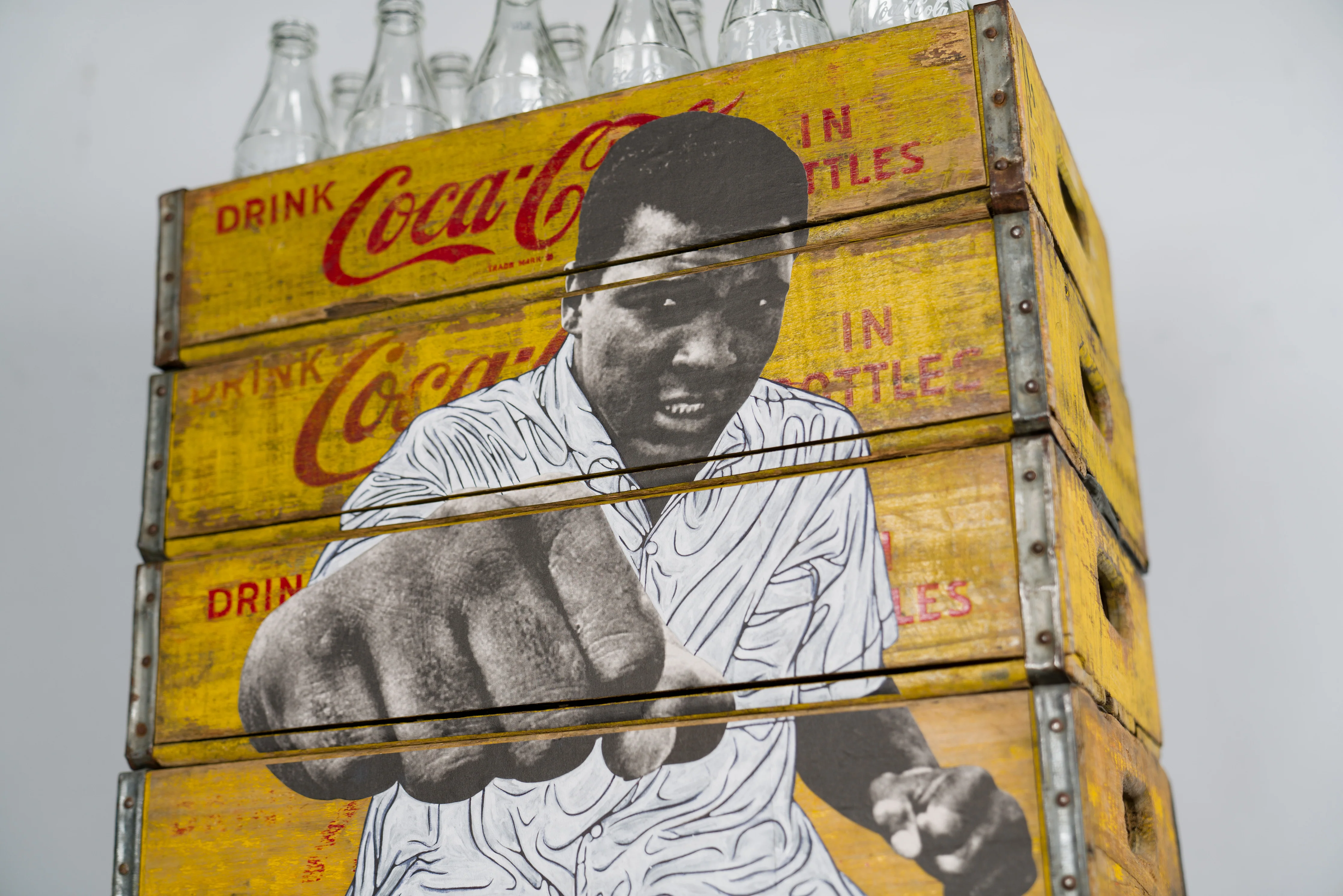 Ali Jabs Right On Yellow Coke Crates 2016 - Image 2