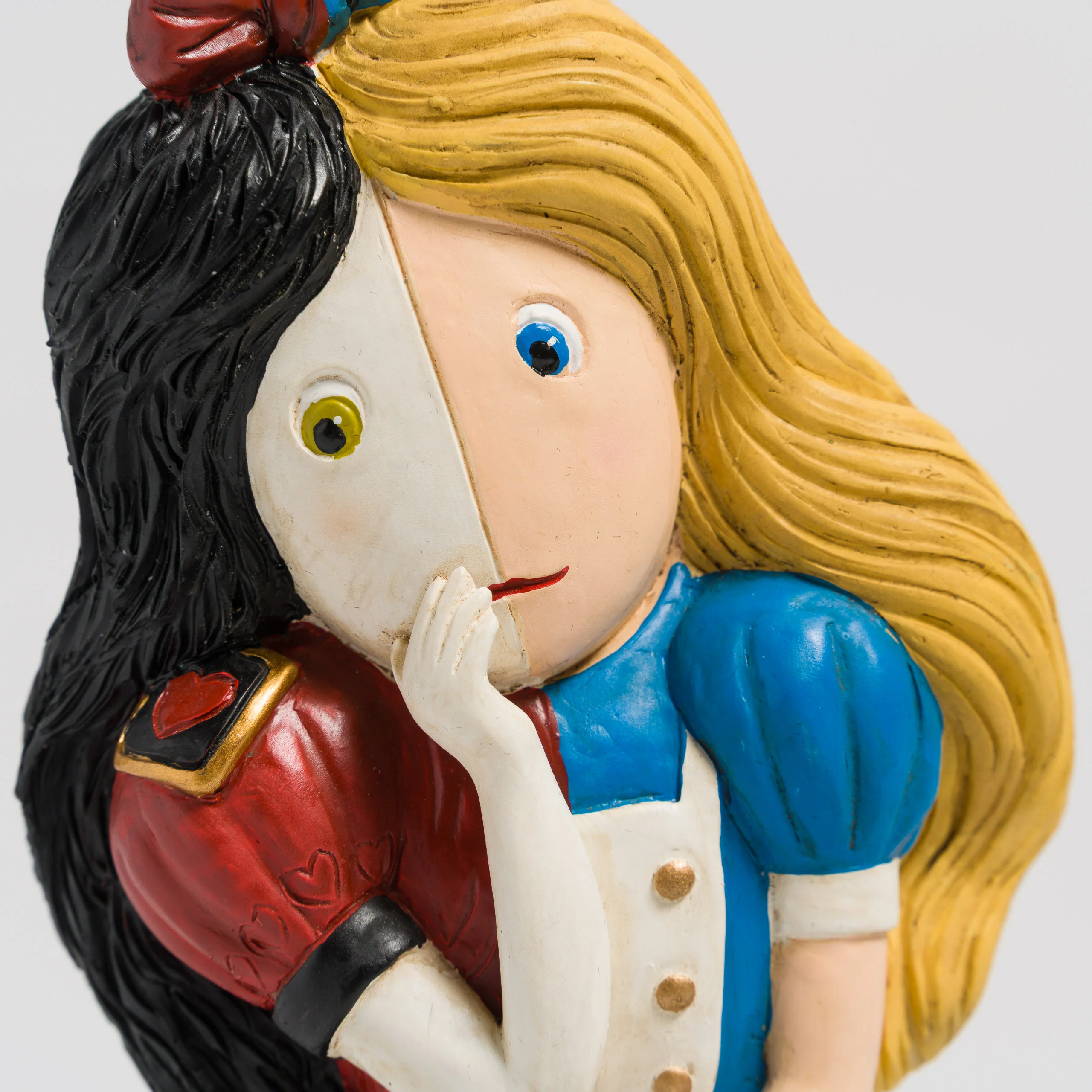 Queen Alice - Image 4