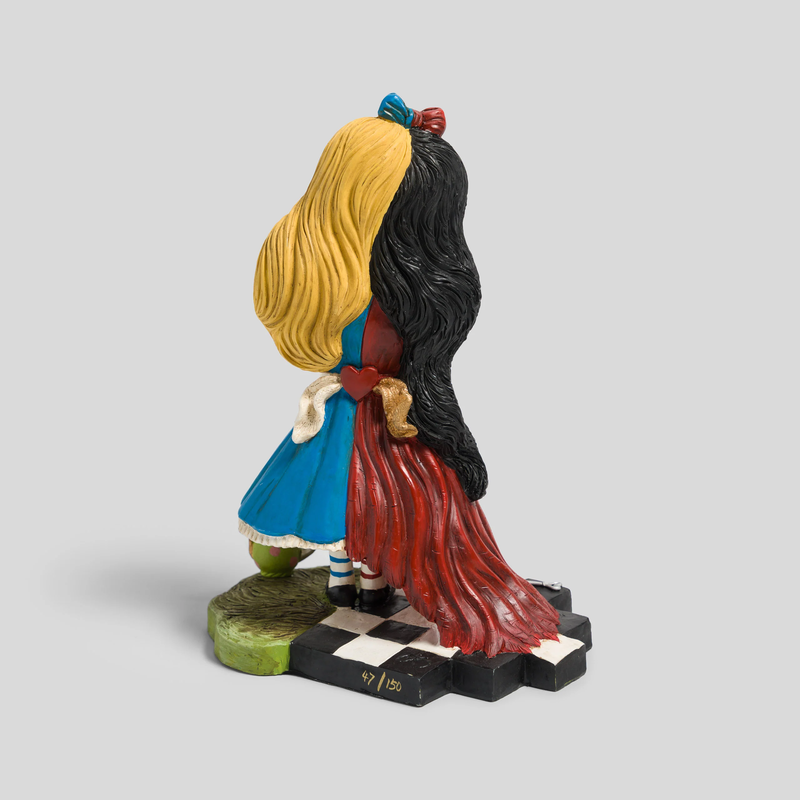 Queen Alice - Image 7