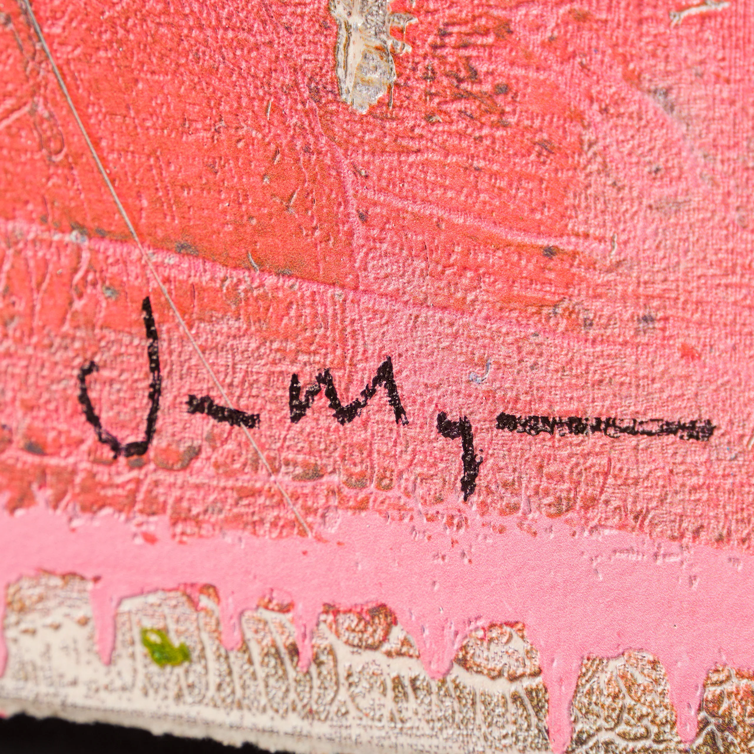 Shut Up and Kiss Me | Pink | Unique 10 - Image 4