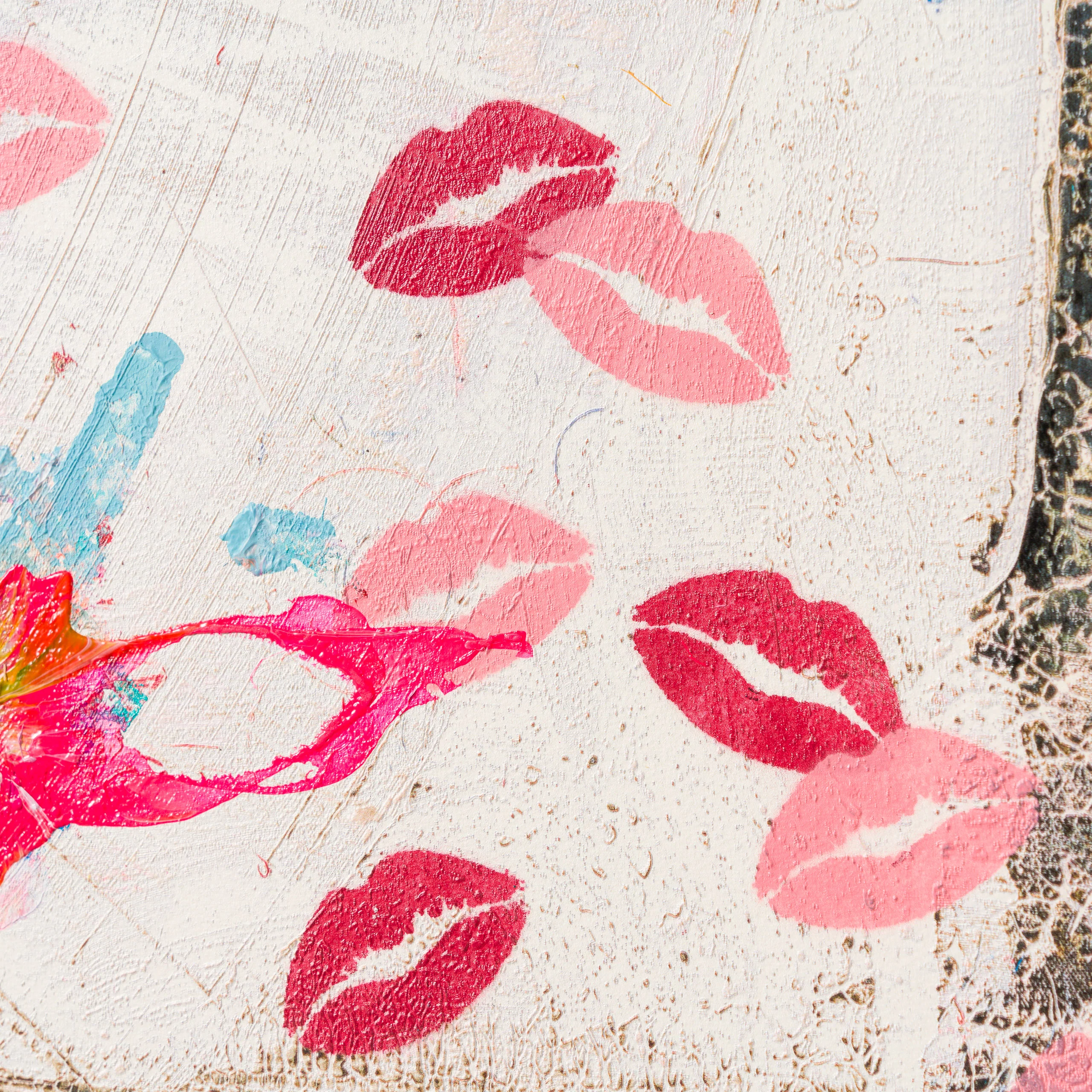 Shut Up and Kiss Me | Pink | Unique 5 - Image 4