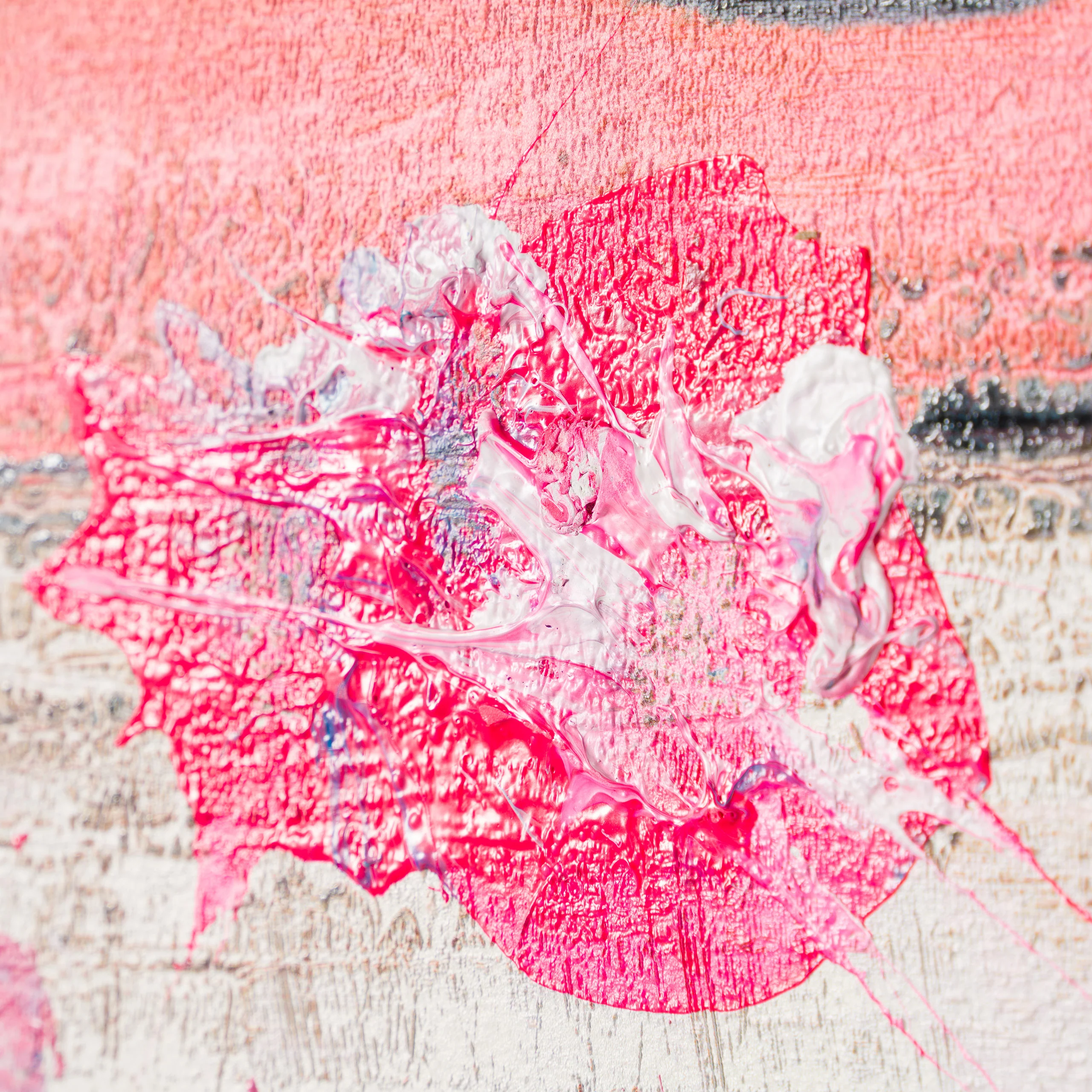 Shut Up and Kiss Me | Pink | Unique 7 - Image 5