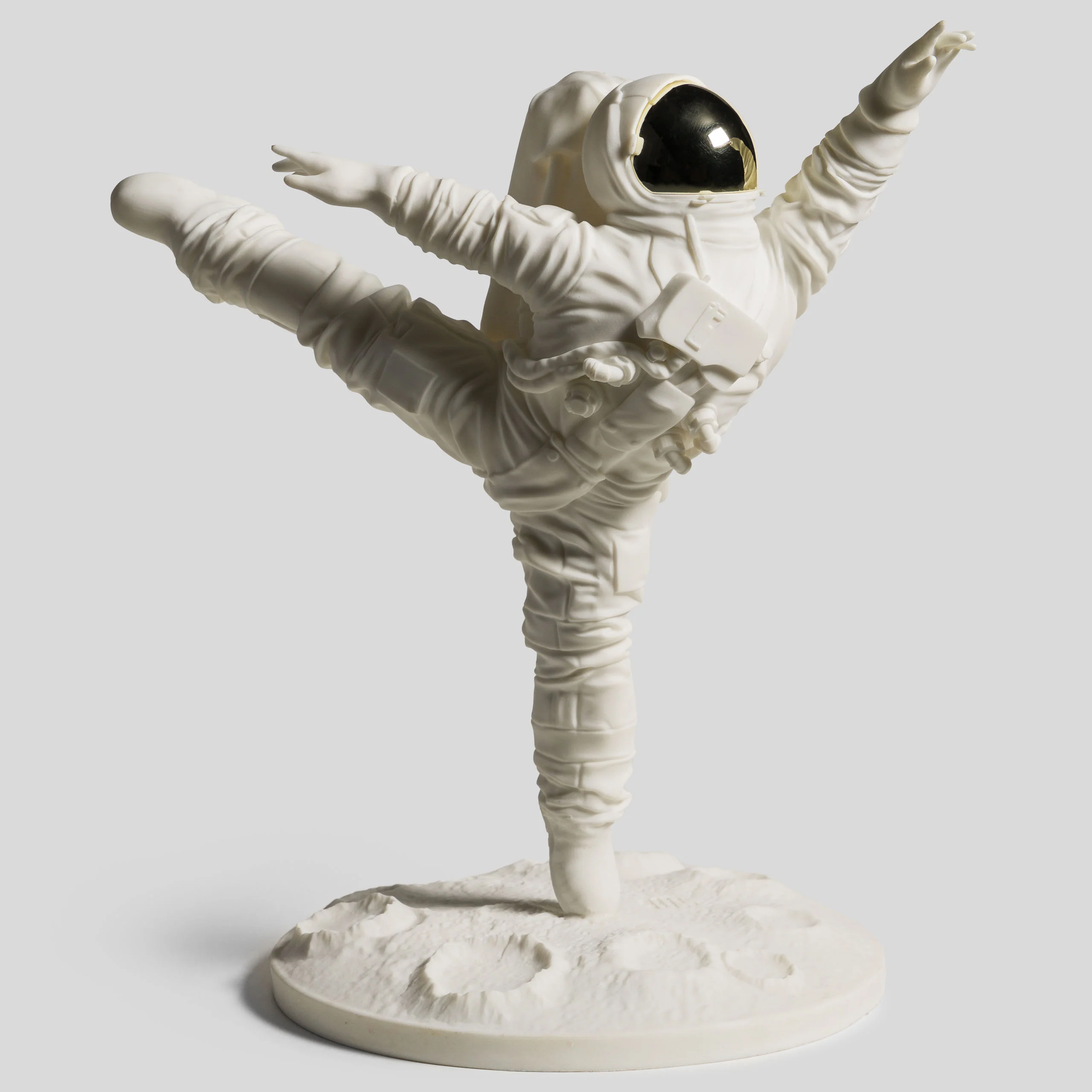 One Small Step: En Pointe - Image 9